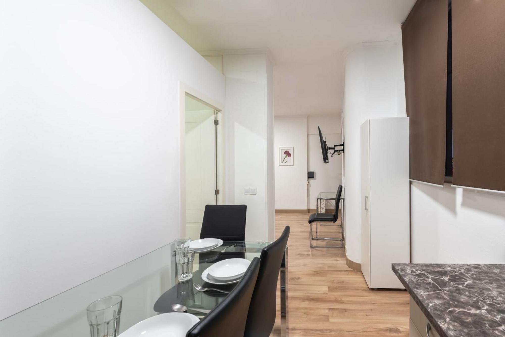 Apartamentos Day Madrid Luna Centro Gran Via Sol Malasana Exterior foto